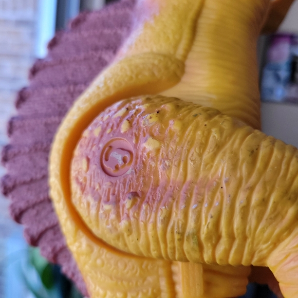 Vintage 1987 Playskool Definitely Dinosaurs Spinosaurus & T-Rex Set - Picture 9 of 14